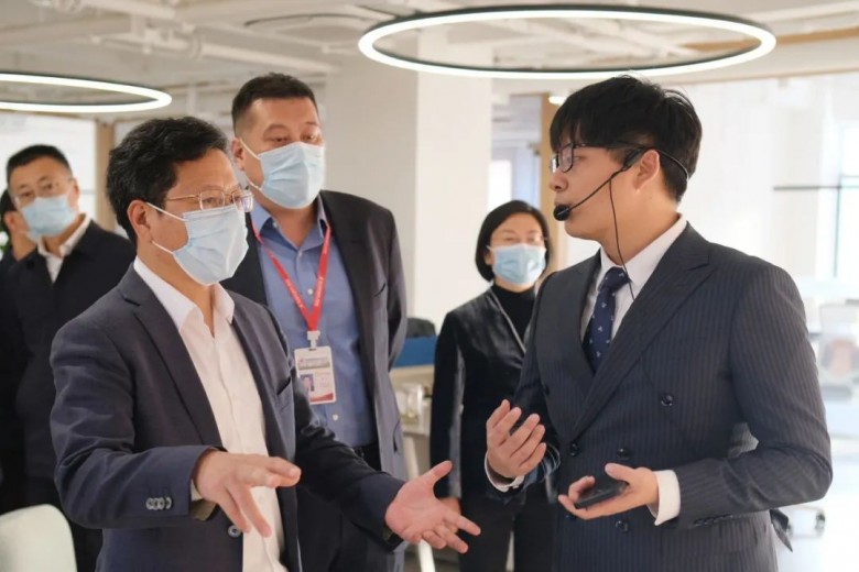 常州市委常委、宣傳部部長(zhǎng)陳志良帶隊(duì)調(diào)研常高新&middot;漫柏未來(lái)人才社區(qū)