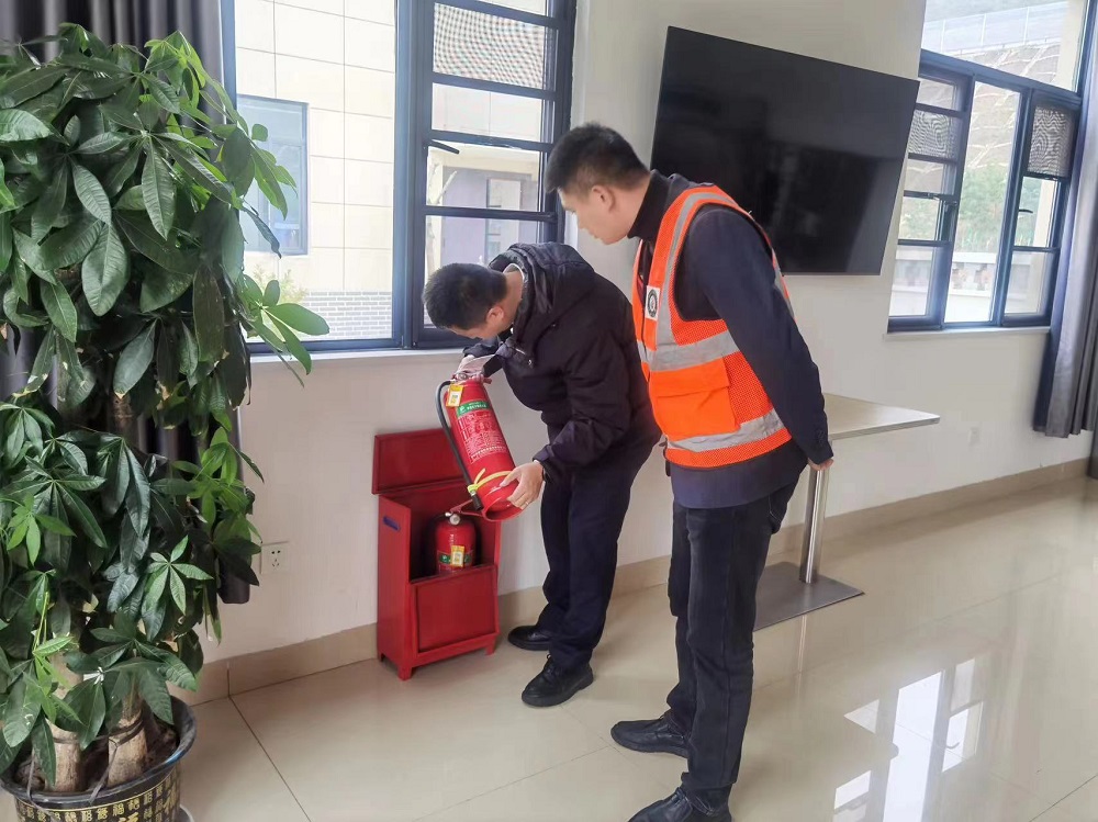 消防安全始于&ldquo;心&rdquo;，防患未然始于&ldquo;行&rdquo;&mdash;江西交投集團信豐西收費所&ldquo;三抓三促&rdquo;開展消防宣傳月系列活動
