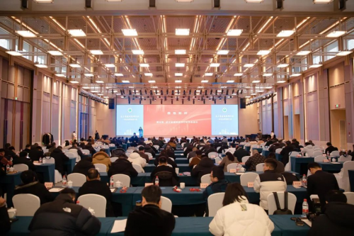 長(zhǎng)三角建筑裝飾行業(yè)一體化協(xié)同發(fā)展大會(huì)，千年舟集團(tuán)副總裁田茂華當(dāng)選副會(huì)長(zhǎng)