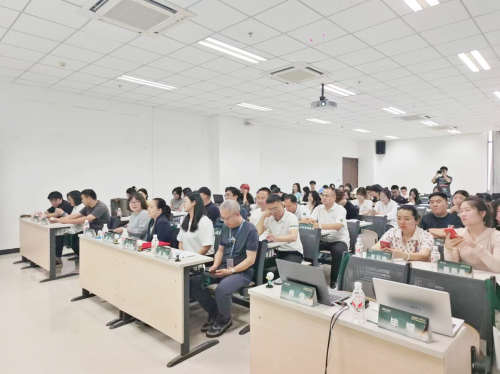 千年舟第一屆花色及應用設計大賽高校宣講會成功落地北京工業(yè)大學
